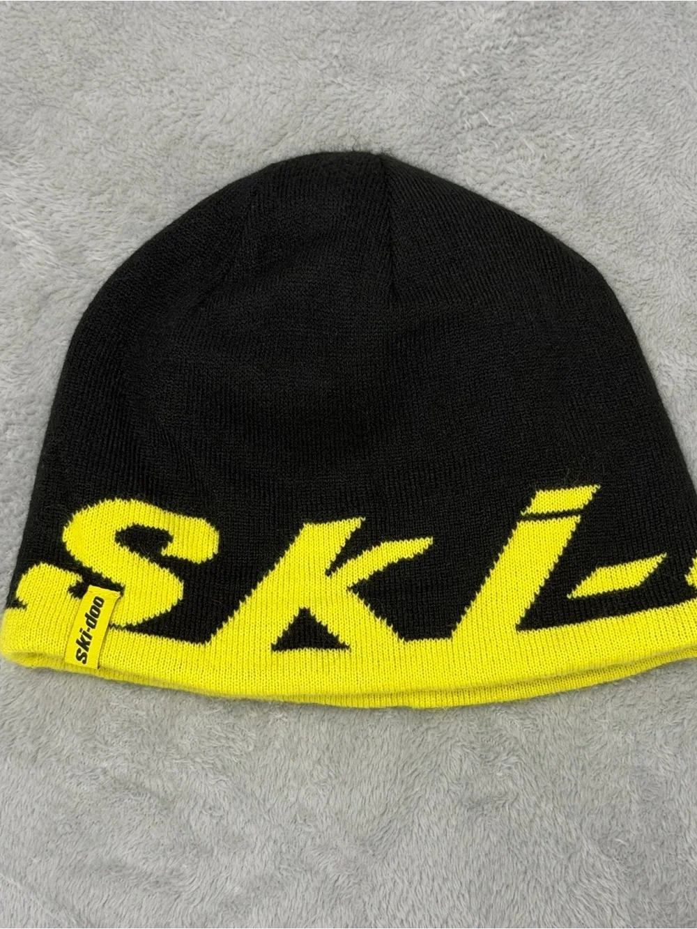 Ski-Doo Reversible Beanie Hat Black Yellow Snowmobile Knit Logo Winter Cap